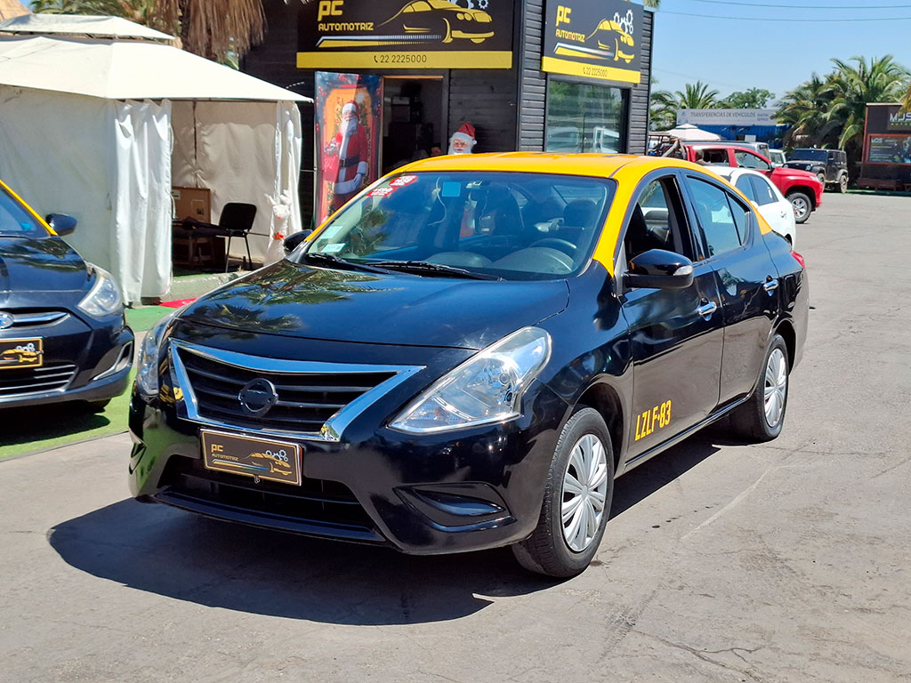 NISSAN VERSA