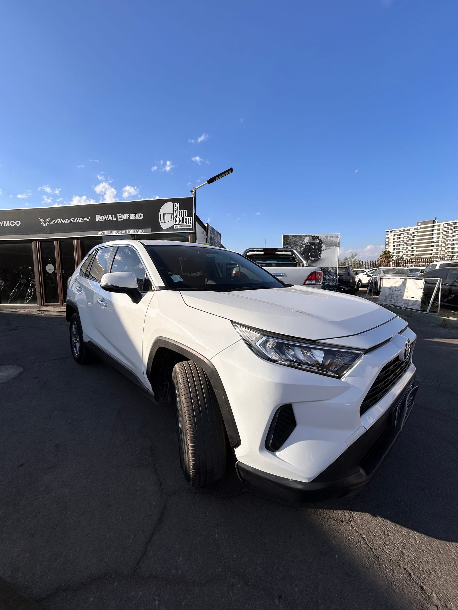 TOYOTA Rav4