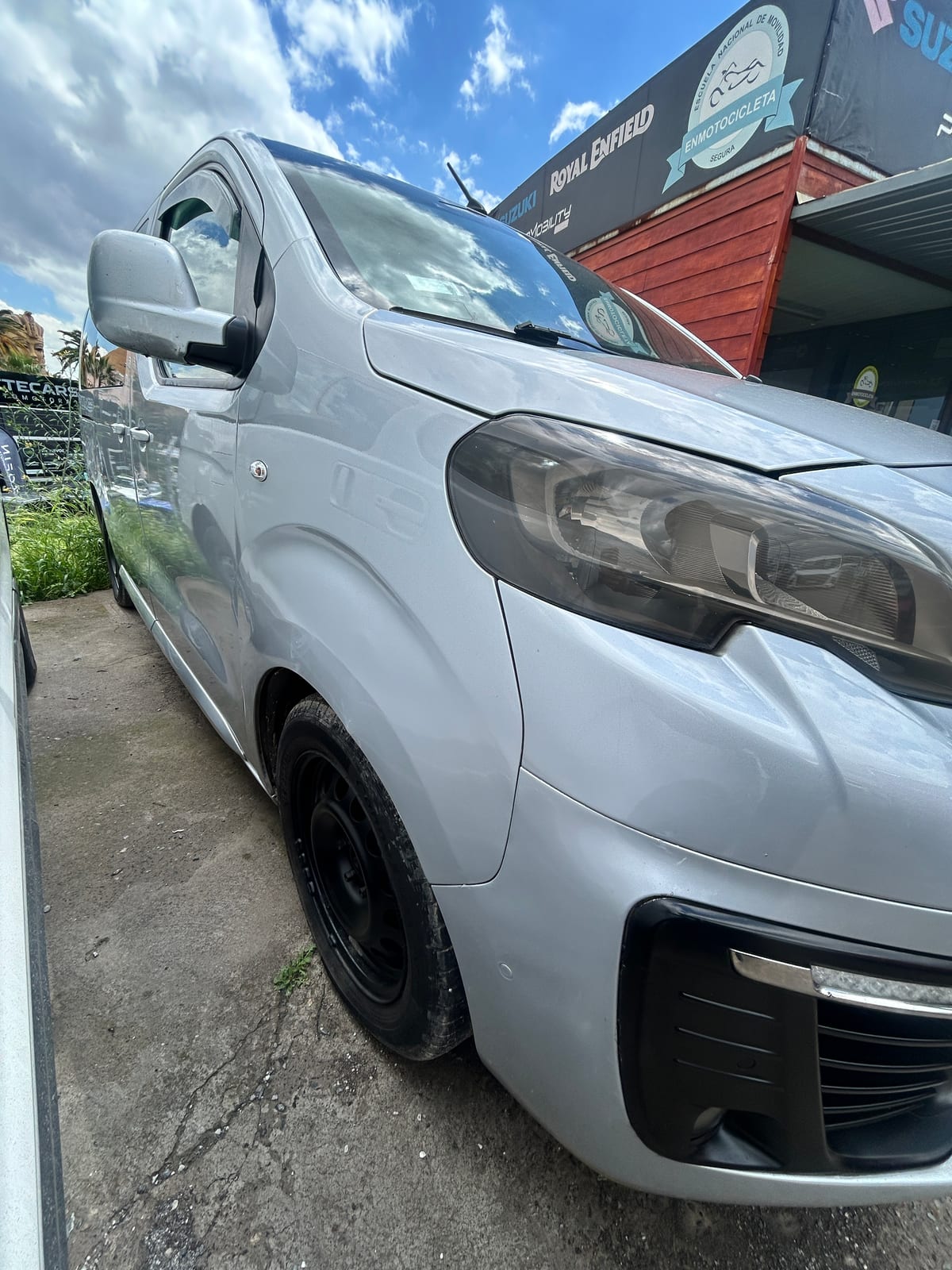 PEUGEOT EXPERT