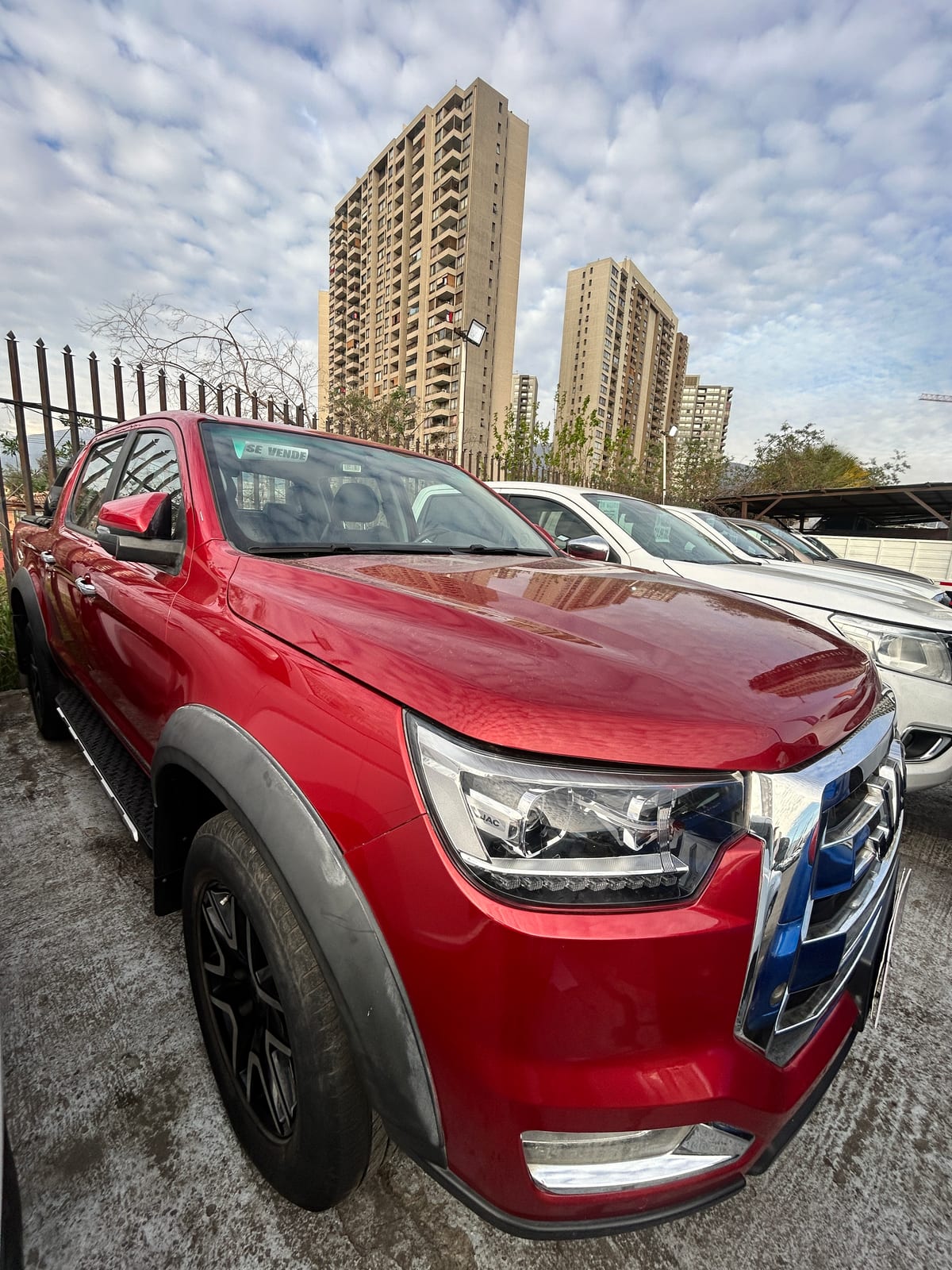 JAC T8