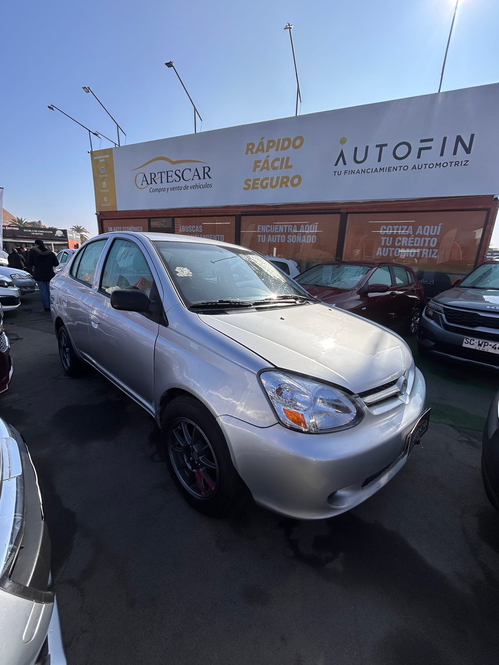 TOYOTA YARIS