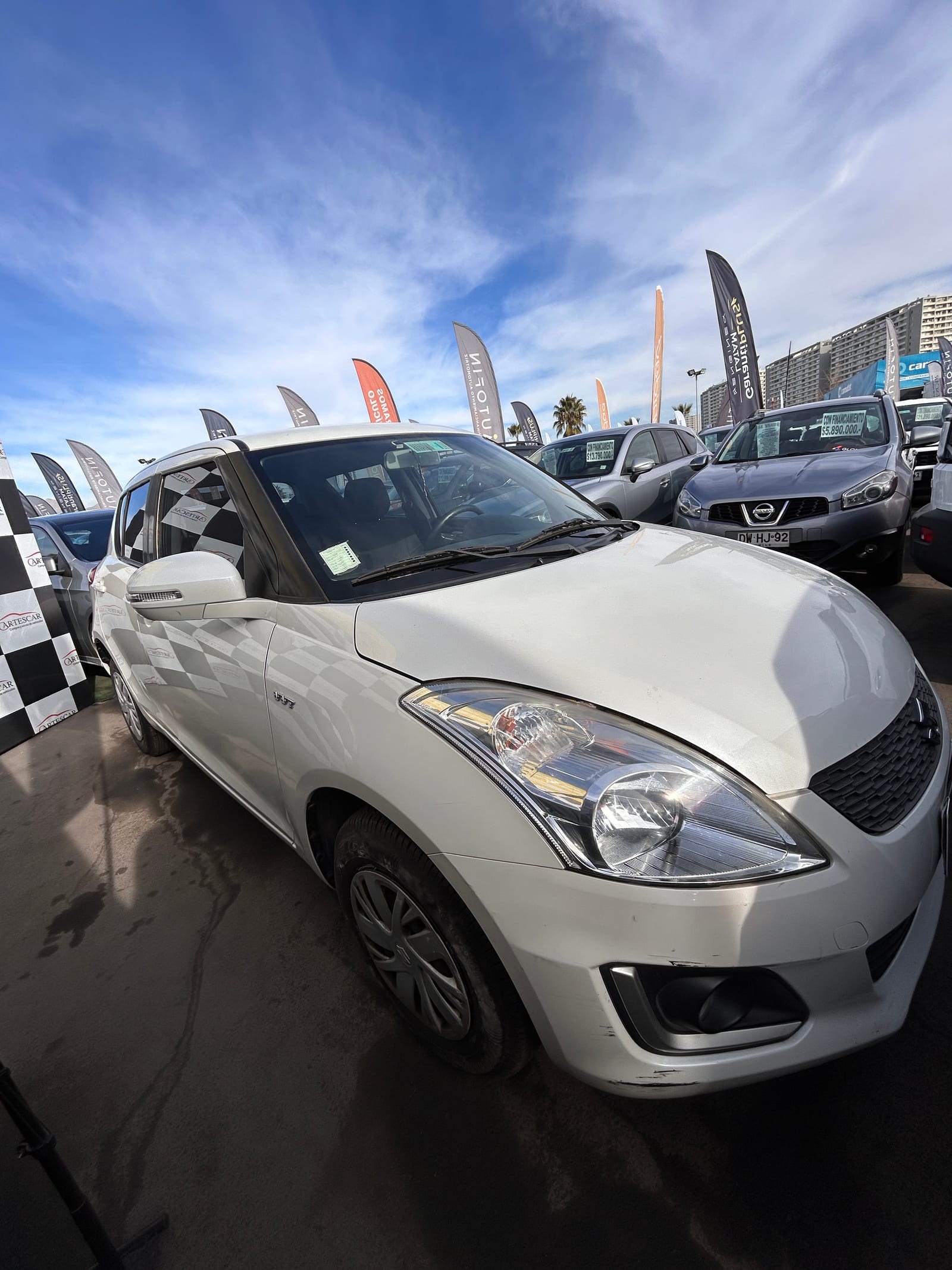 SUZUKI SWIFT