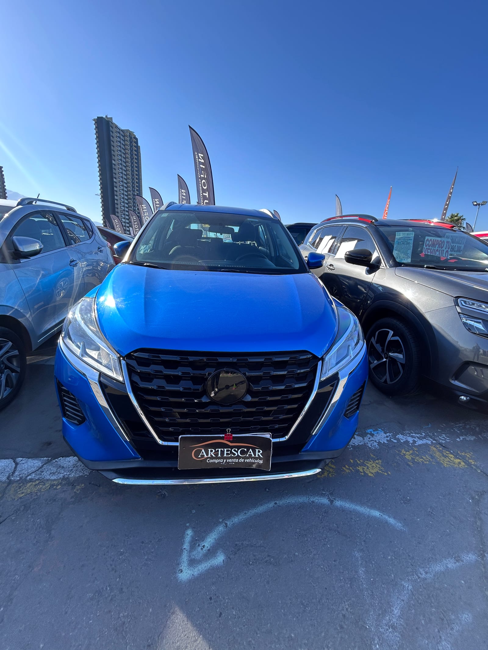 NISSAN KICKS