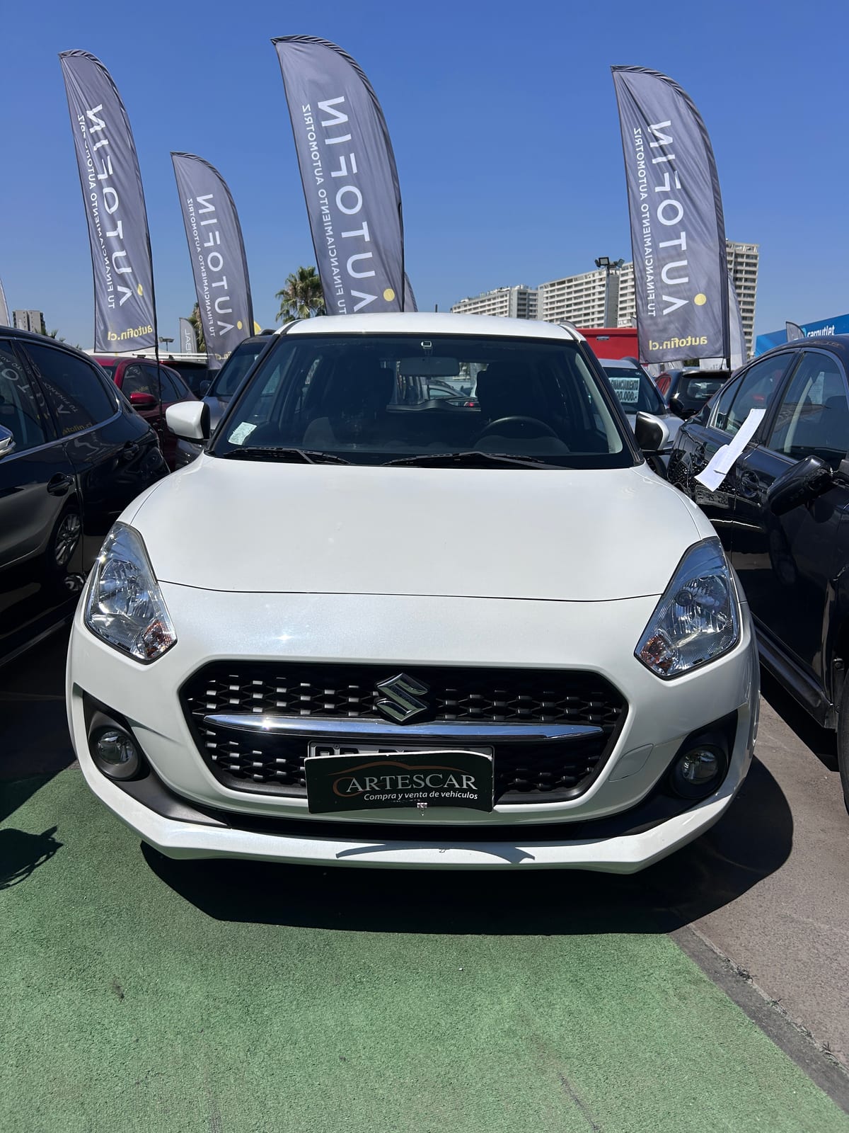 SUZUKI SWIFT
