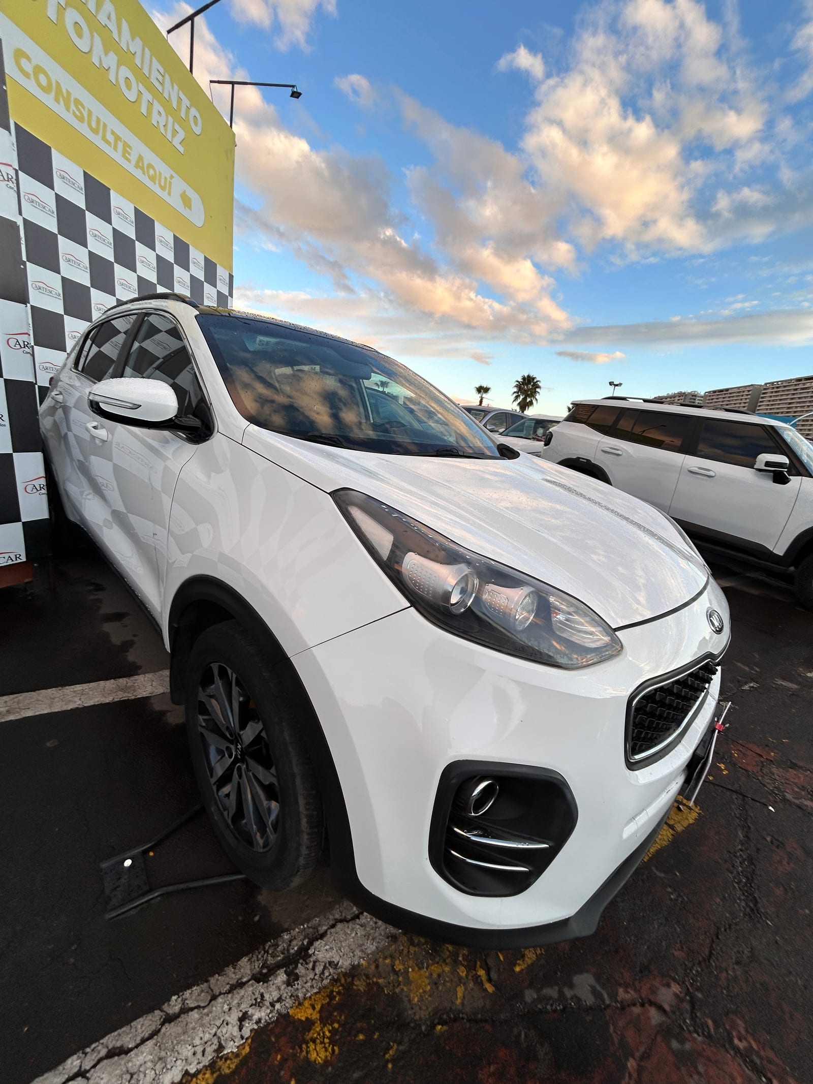 KIA SPORTAGE