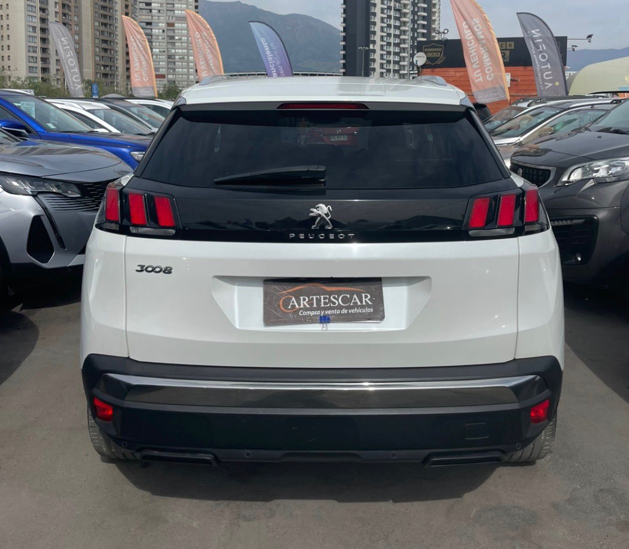 PEUGEOT 3008 BLUE HDI