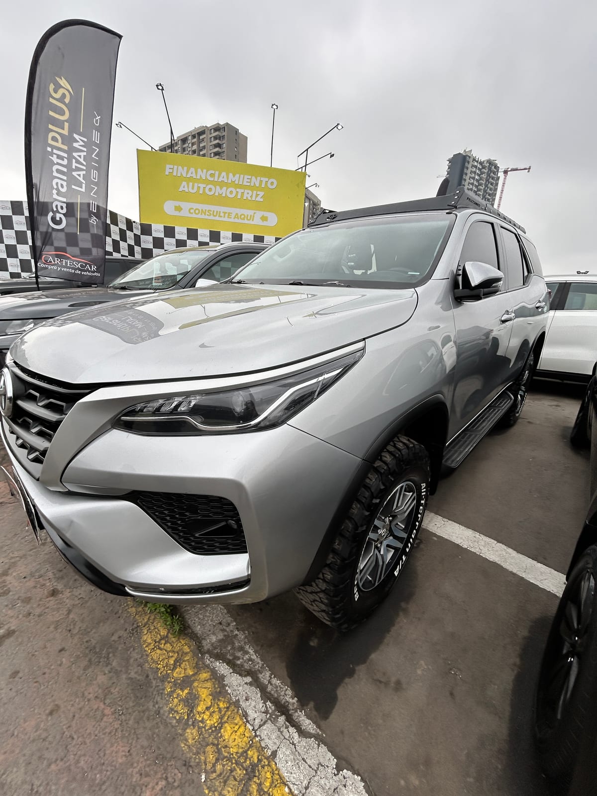 TOYOTA FORTUNER