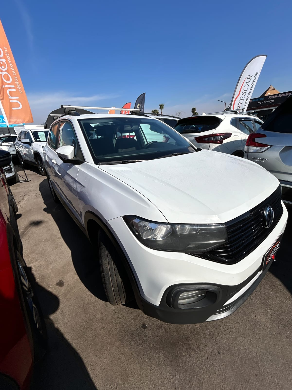 VOLKSWAGEN T-CROSS