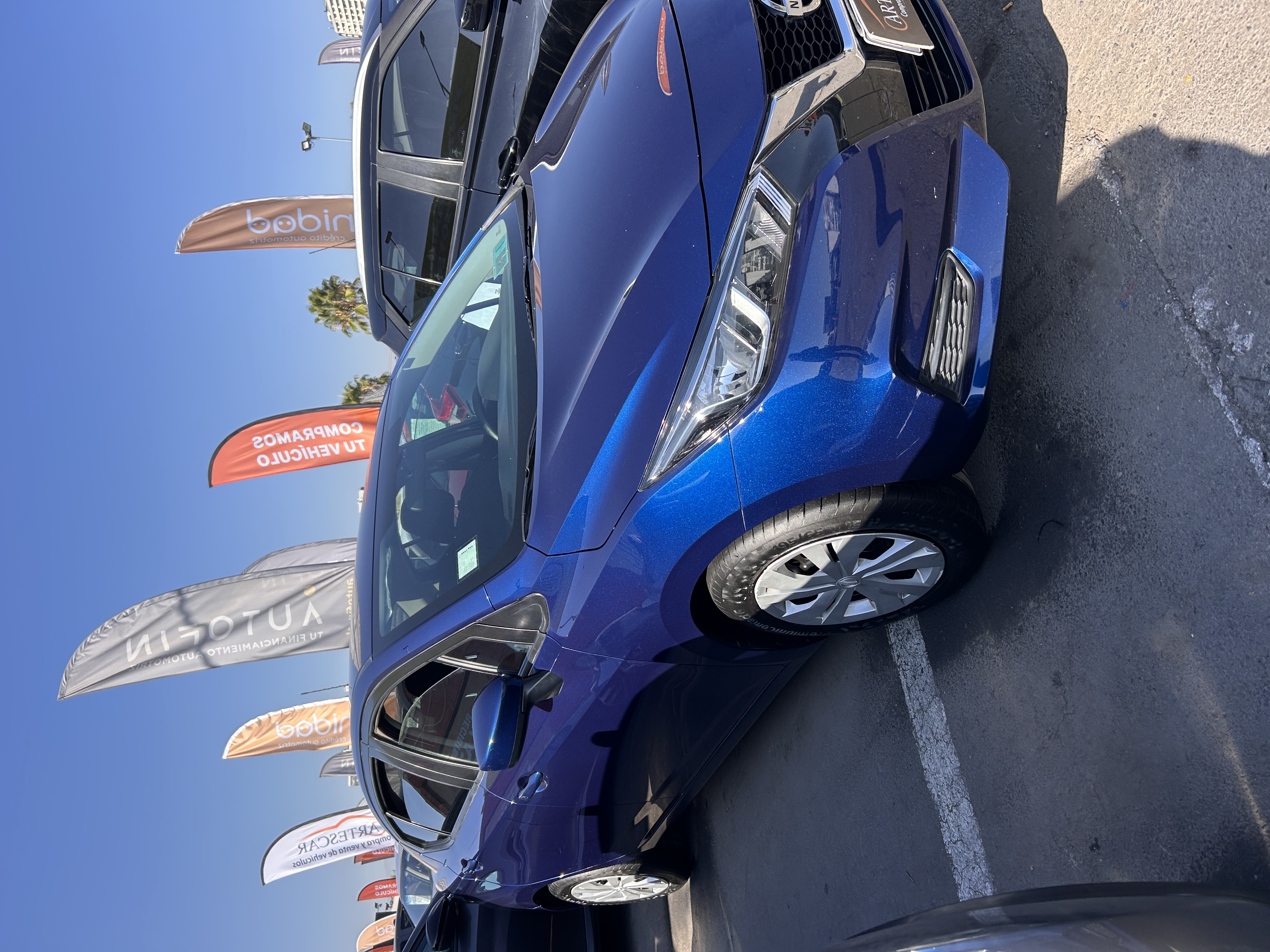 NISSAN VERSA