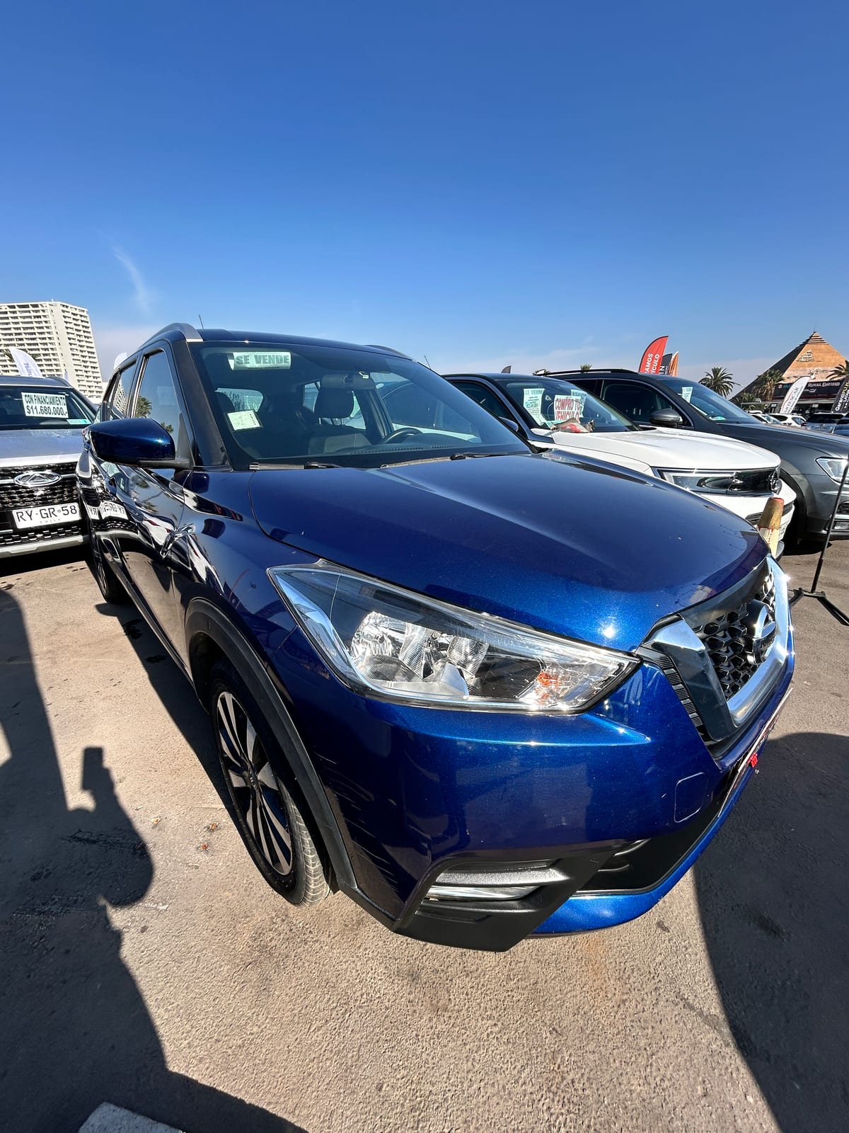 NISSAN KICKS