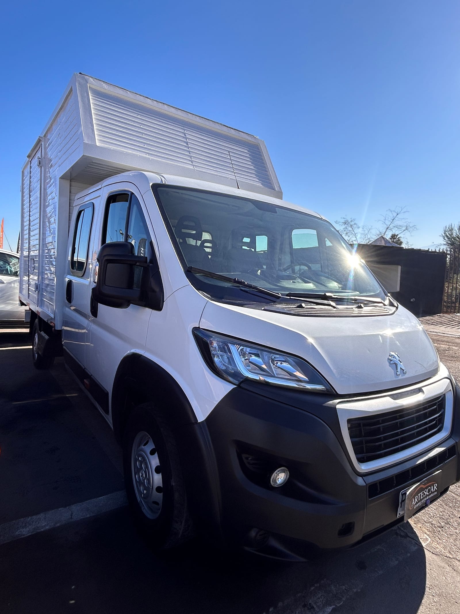 PEUGEOT BOXER DOBLE CABINA