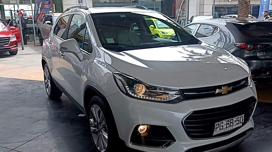 CHEVROLET Tracker