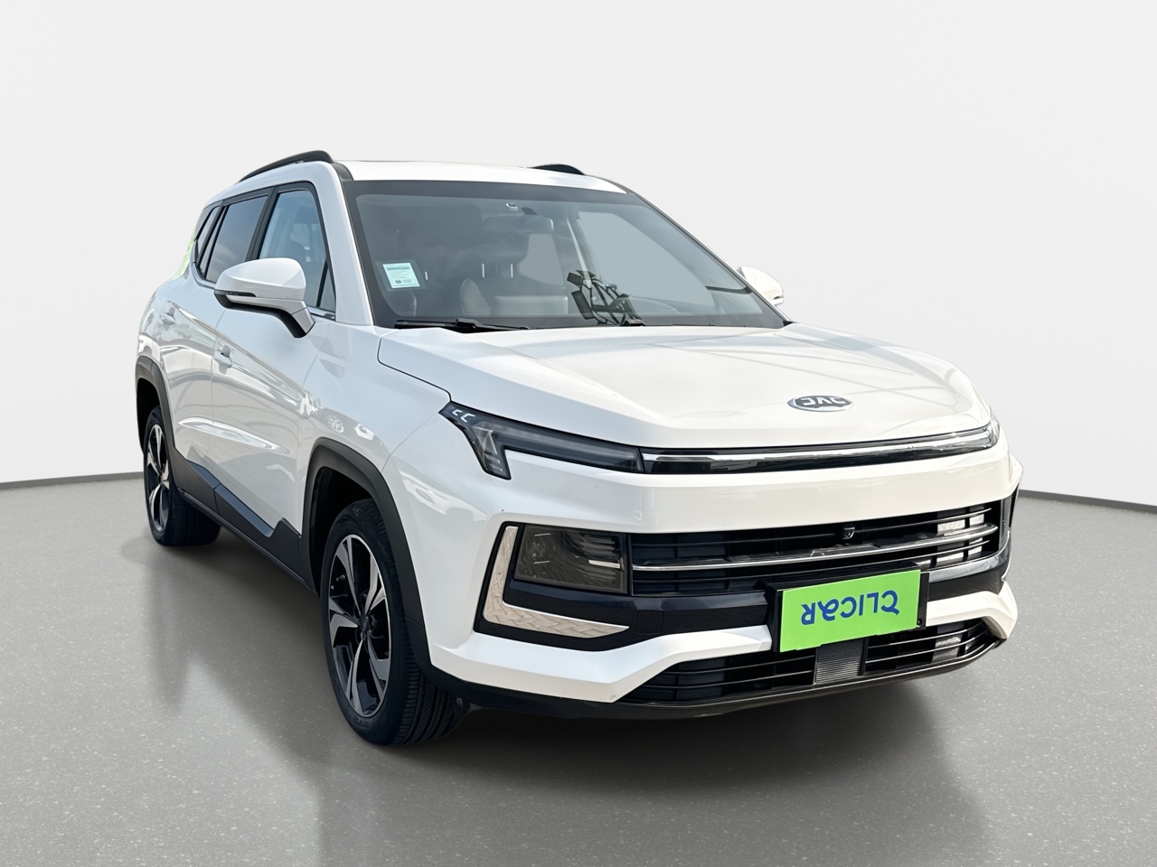 JAC Js4