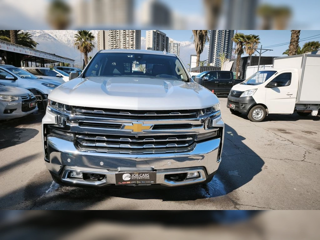 CHEVROLET SILVERADO