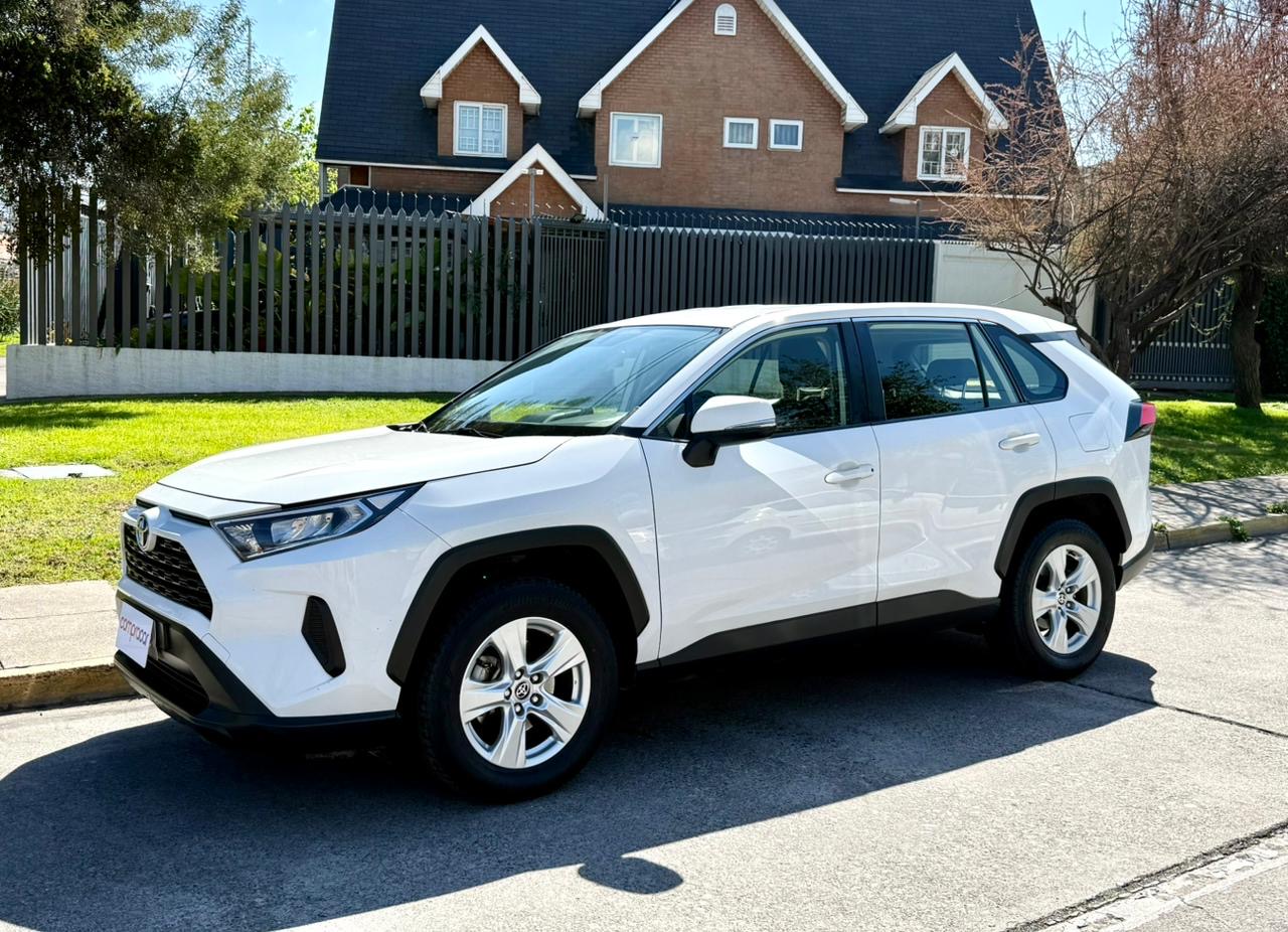 TOYOTA RAV4