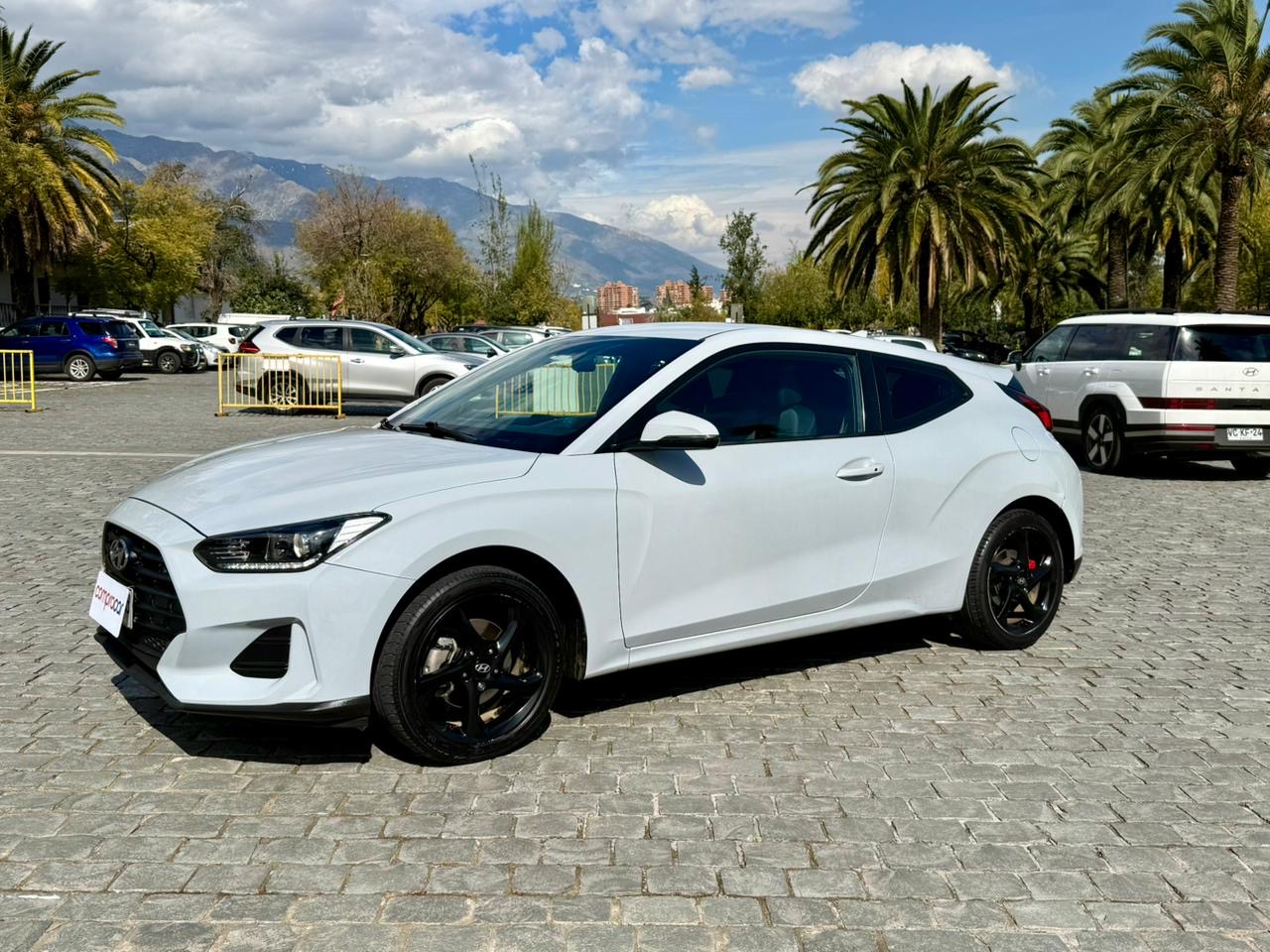 HYUNDAI VELOSTER