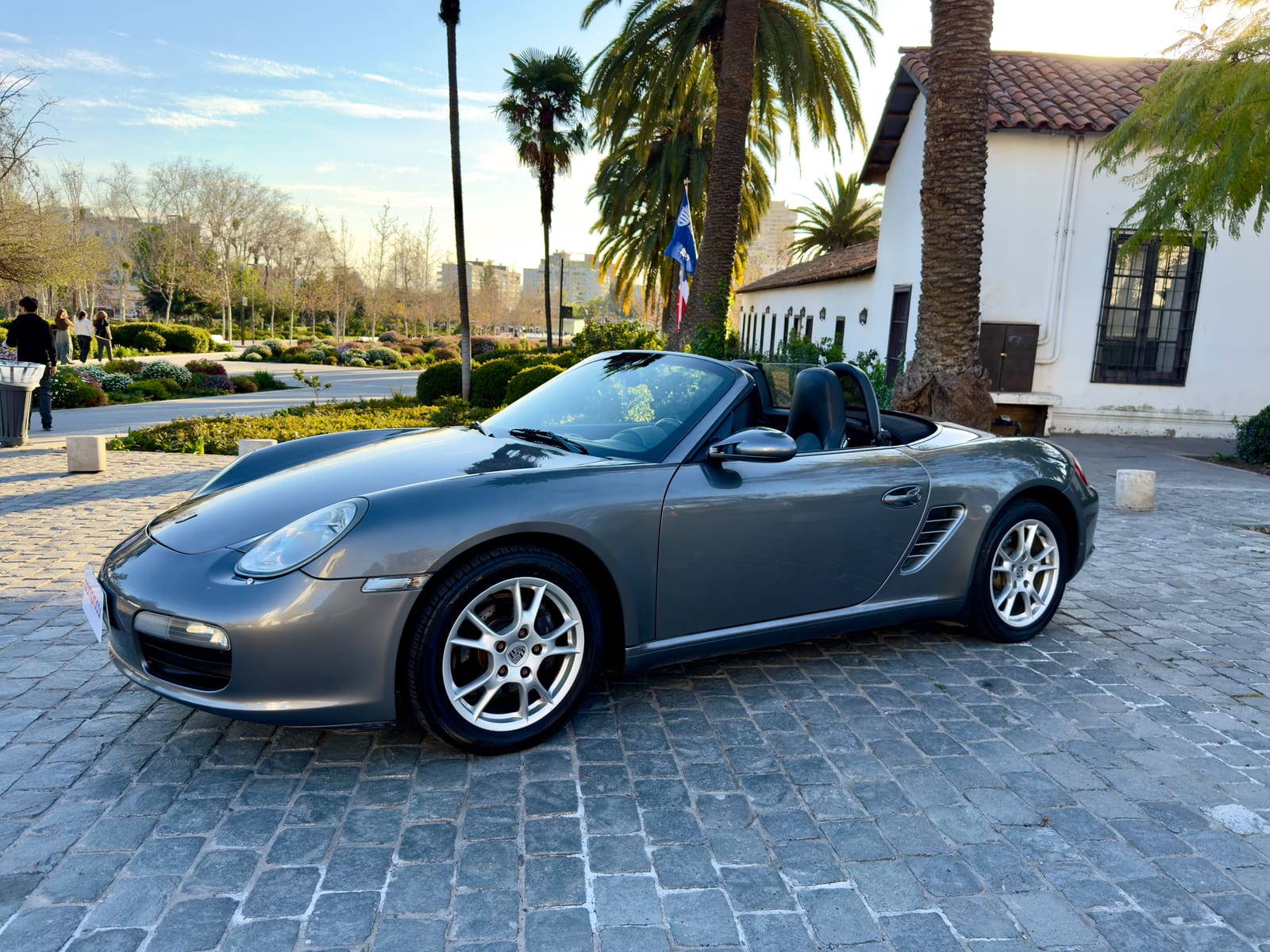 PORSCHE BOXSTER