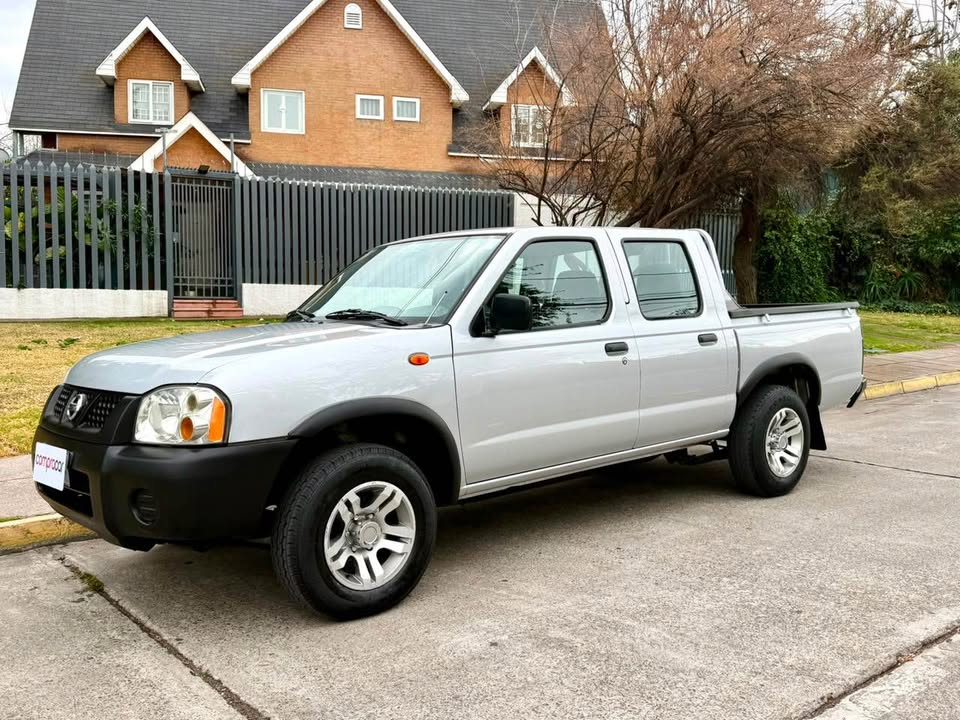 NISSAN TERRANO