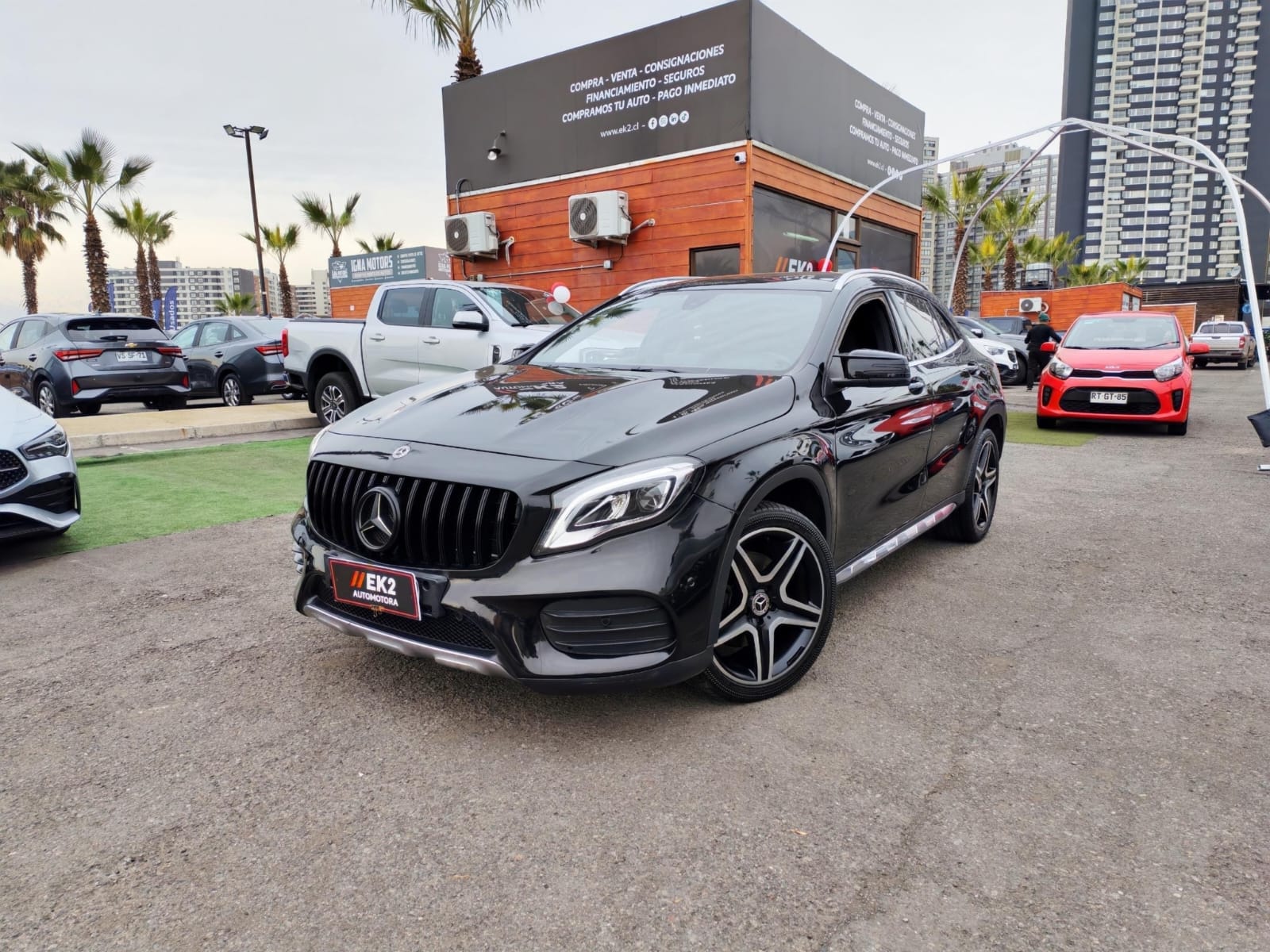 MERCEDES BENZ GLA
