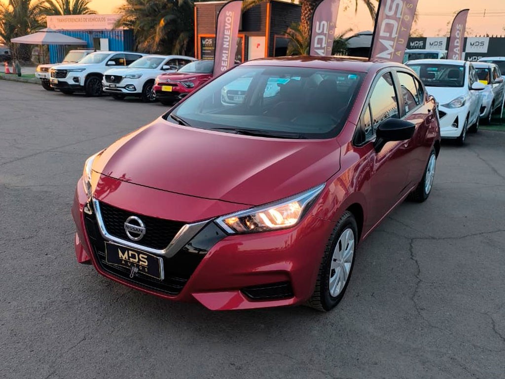NISSAN VERSA