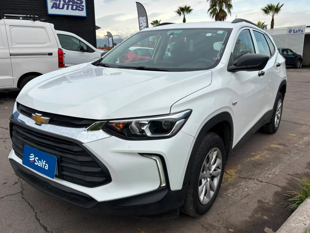 CHEVROLET TRACKER
