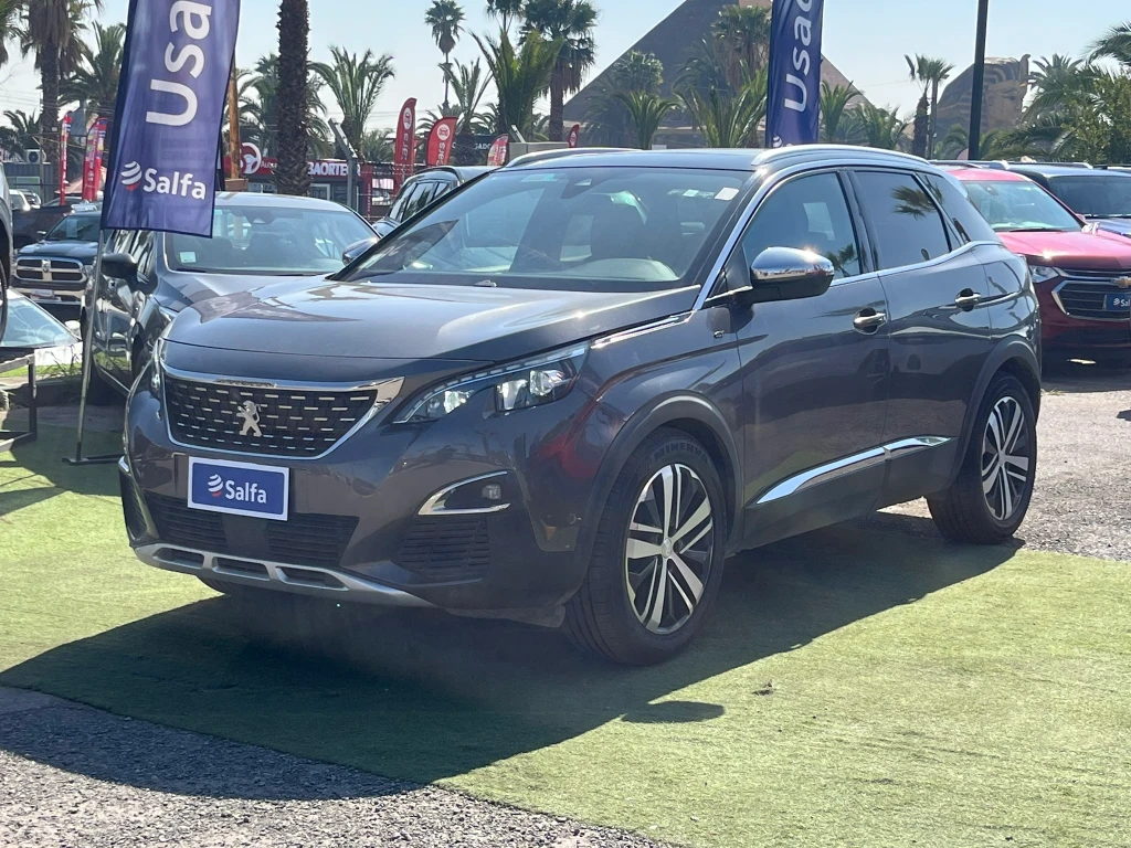 PEUGEOT 3008