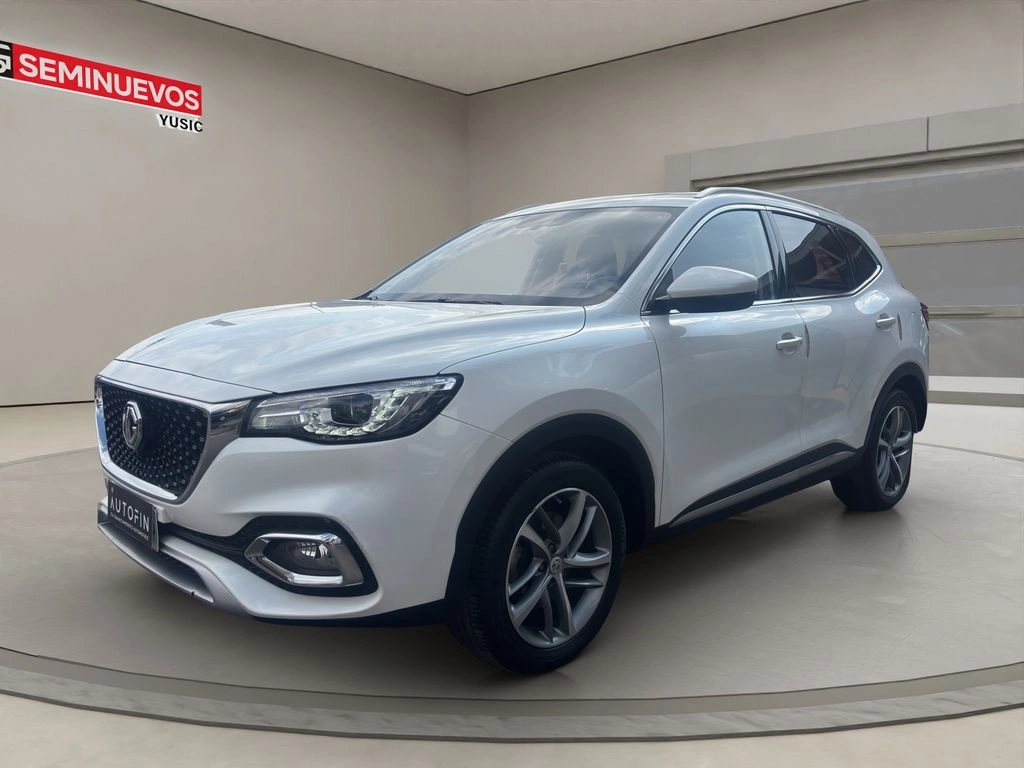MG HS